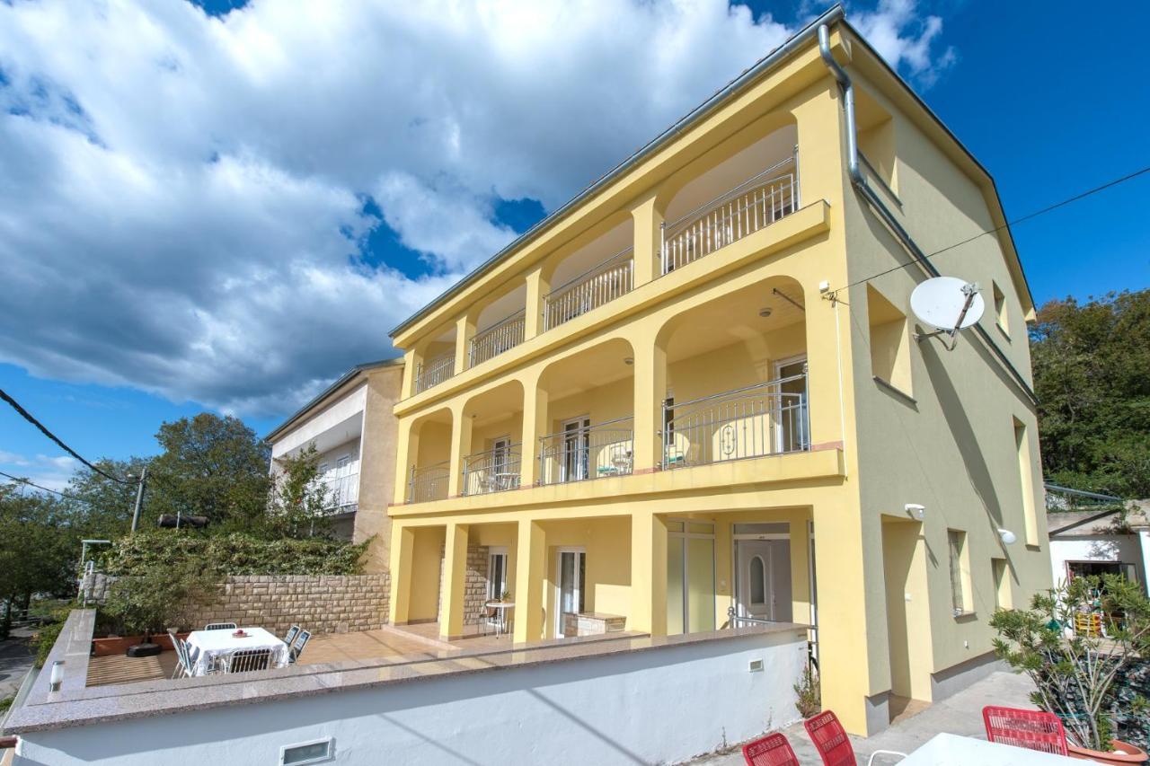 Apartments With A Parking Space Dramalj, Crikvenica - 5592 Buitenkant foto
